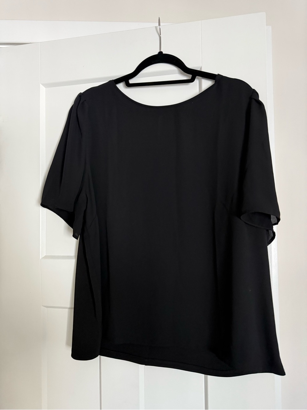Ann Taylor Black Short Flutter Sleeve Blouse